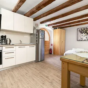 studio-apartman-old-town.primorje-gorskikotar.com/