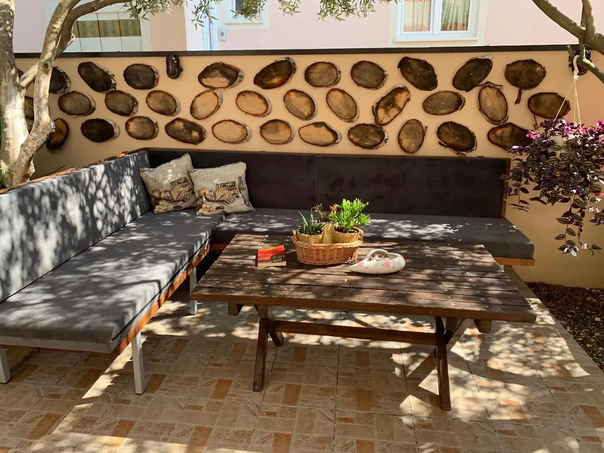 Apartmani Mia Trogir